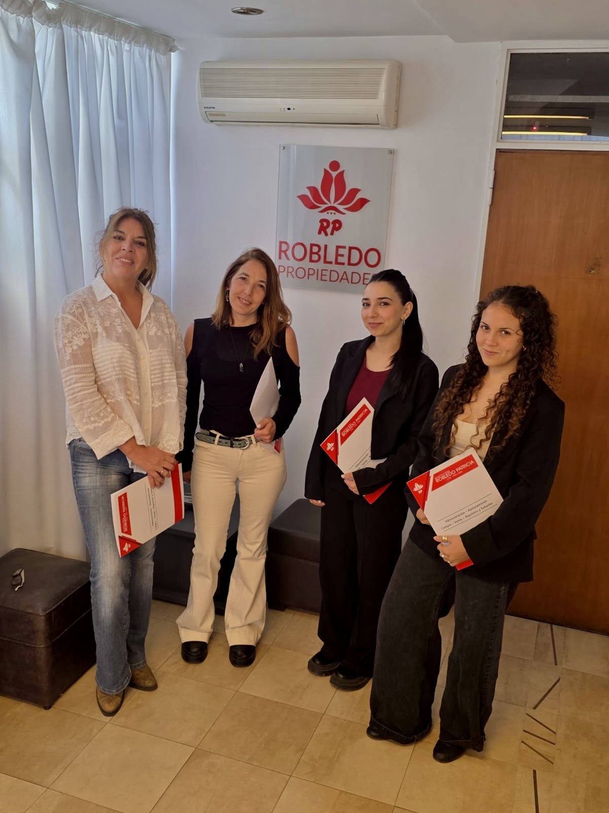 Equipo de Robledo Propiedades